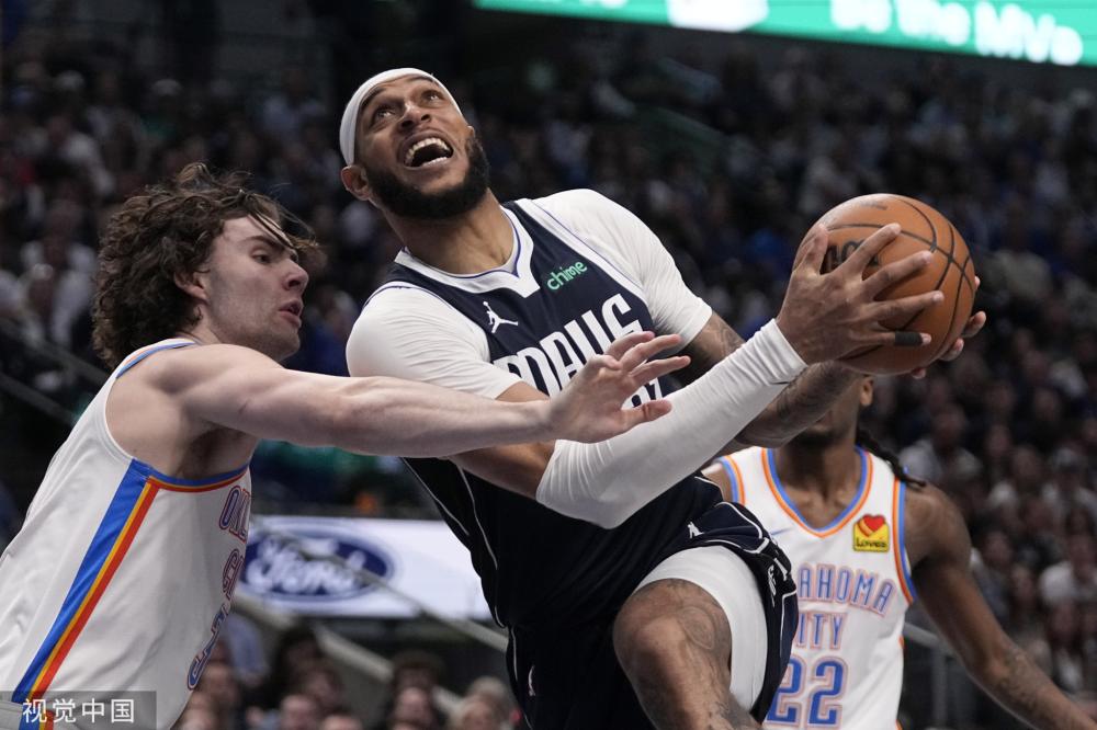 但仍展现出 但仍展现出