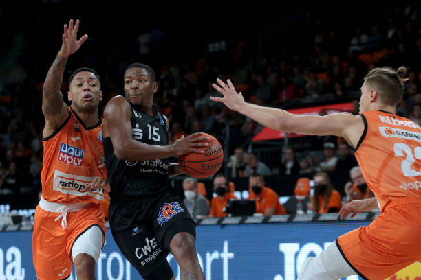 争取三分 争取三分